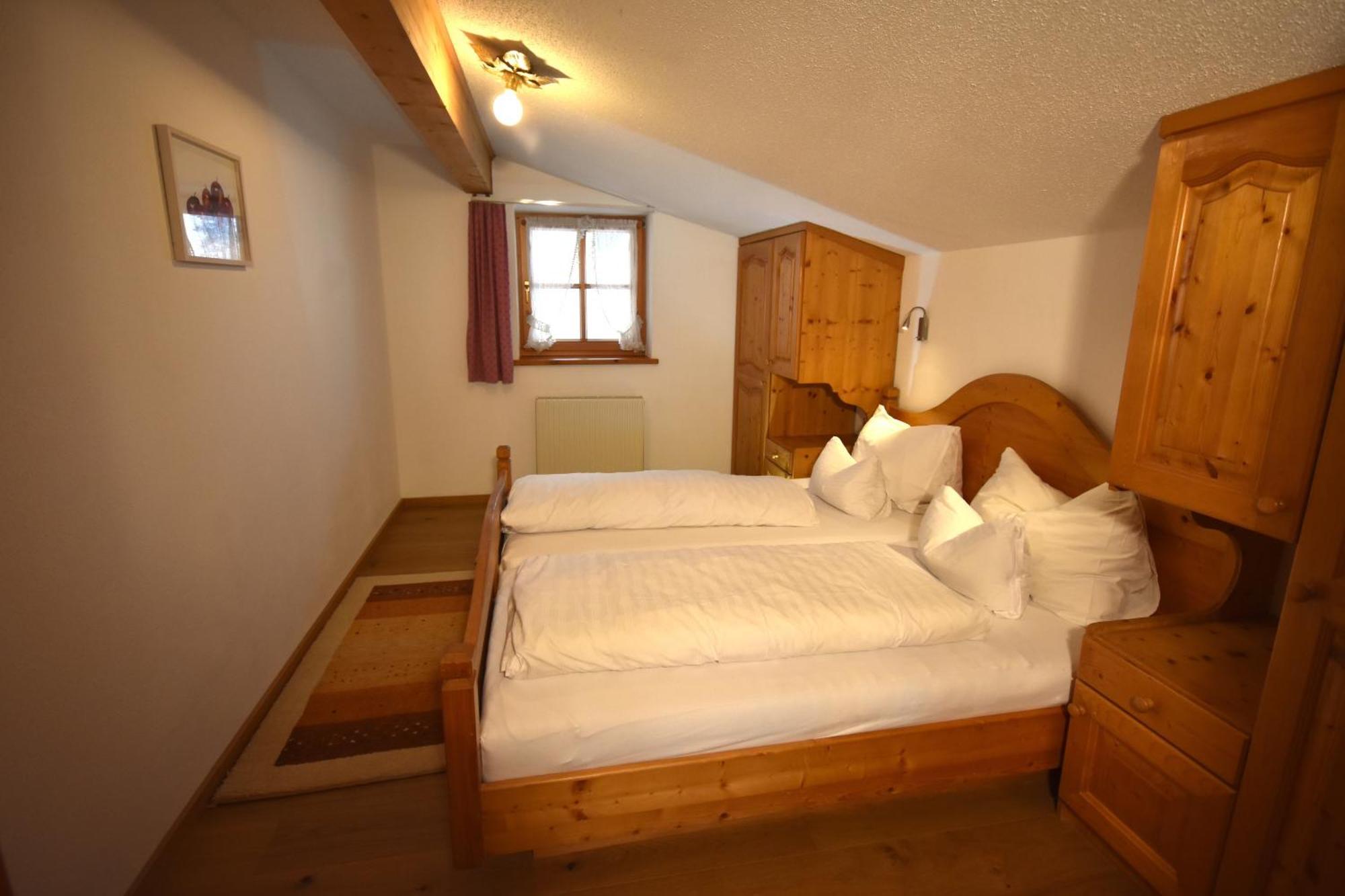Brunnenhof Apartments Pettneu am Arlberg Esterno foto